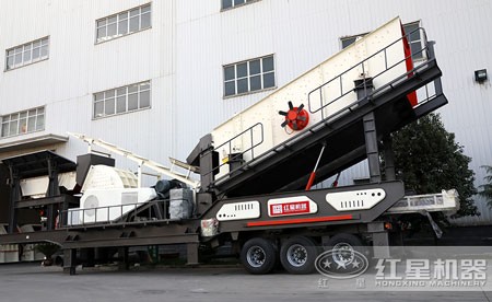 車載流動錘式破碎機(jī)多少錢？產(chǎn)量多高？